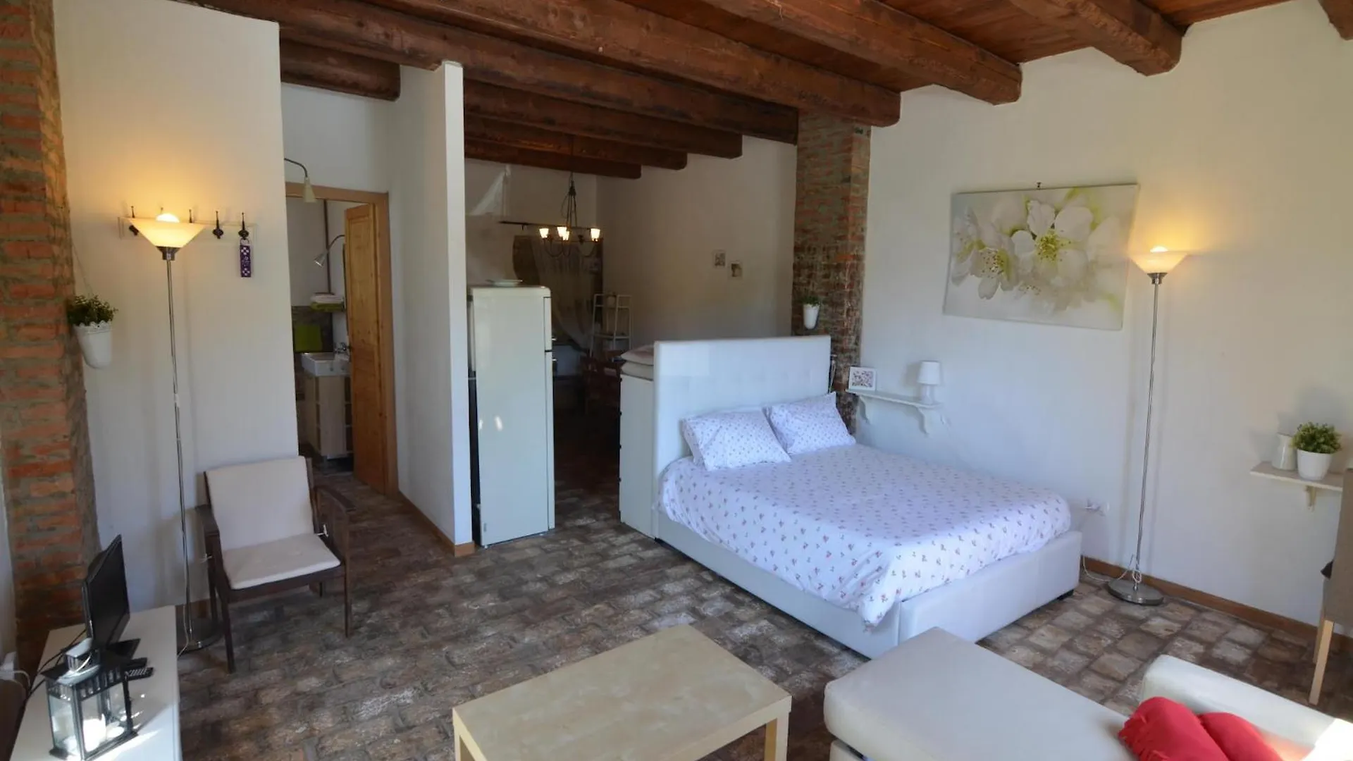 Scenic Holiday Home In Modigliana With Fenced Garden 0*,